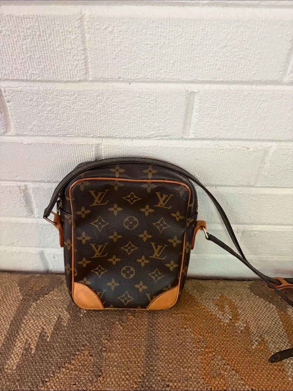 LV Monogram Danube